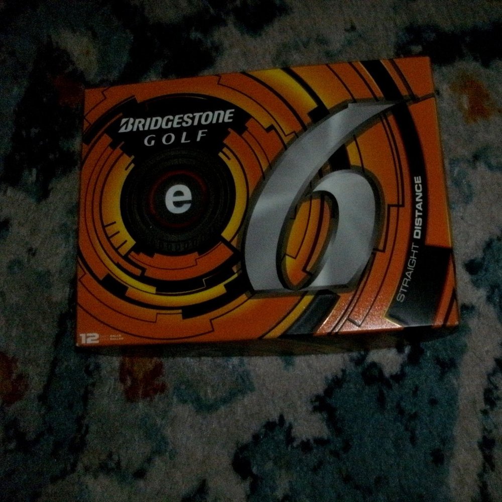 NWT BOX SET Bridgestone E6 White Golf Balls Straight Distance includes 9 Balls
